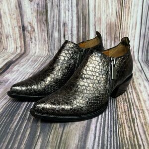 Frye Sacha Pewter Metallic Brown Moto Western Shootie Size 7.5B